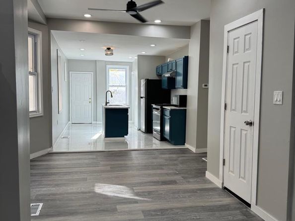 5712 Springfield Avenue, Philadelphia PA 19143