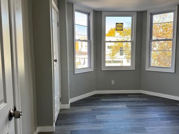 5712 Springfield Avenue, Philadelphia PA 19143