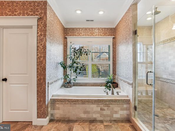 5502 Roosevelt Street, Bethesda MD 20817