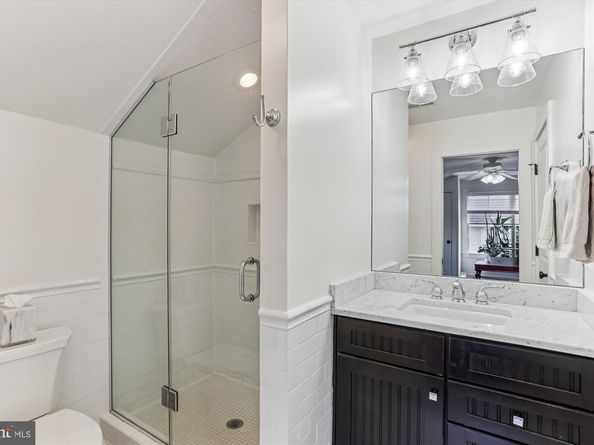 5502 Roosevelt Street, Bethesda MD 20817