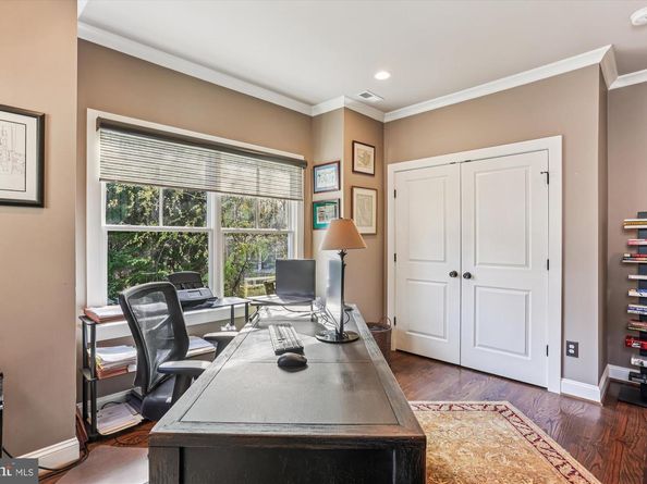 5502 Roosevelt Street, Bethesda MD 20817