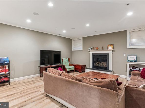 5502 Roosevelt Street, Bethesda MD 20817