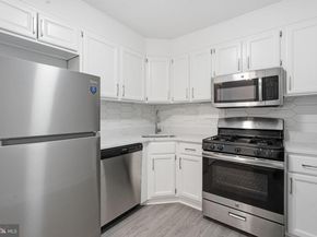 4600 S Four Mile Run Drive 613, Arlington VA 22204