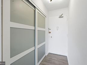 4600 S Four Mile Run Drive 613, Arlington VA 22204