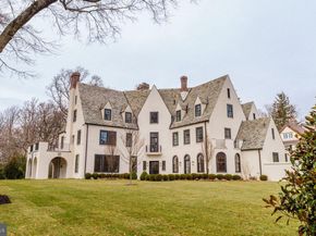 422 W Chestnut Hill Avenue, Philadelphia PA 19118