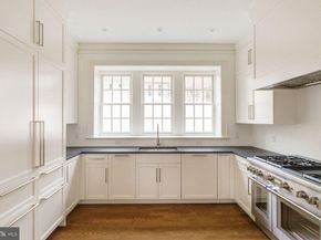 422 W Chestnut Hill Avenue, Philadelphia PA 19118