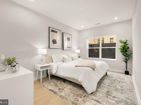 2606 41st Street NW 1, Washington DC 20007