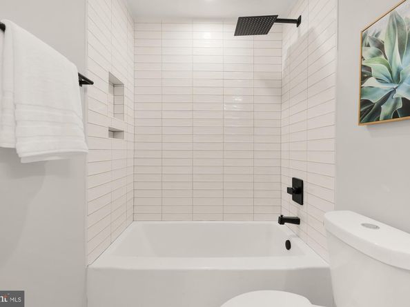 2606 41st Street NW 1, Washington DC 20007