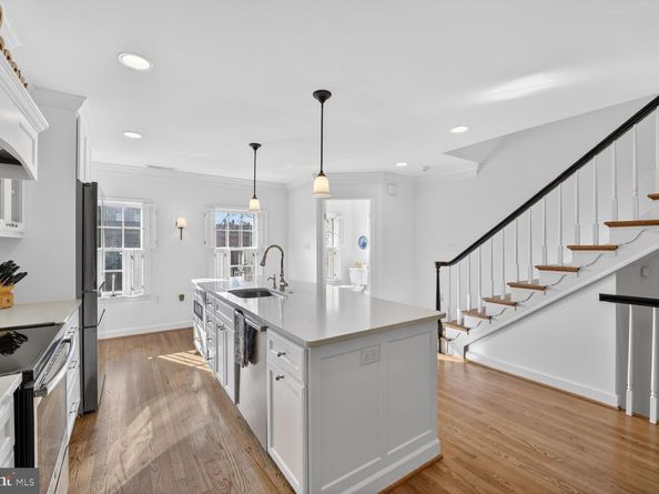 203 Princess Street, Alexandria VA 22314