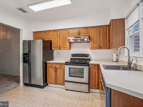 7592 Lakeside Village Drive, Falls Church VA 22042