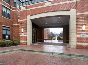 2220 Fairfax Drive 707, Arlington VA 22201