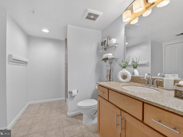 2220 Fairfax Drive 707, Arlington VA 22201