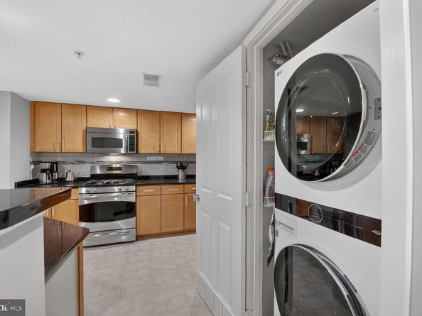 2220 Fairfax Drive 707, Arlington VA 22201