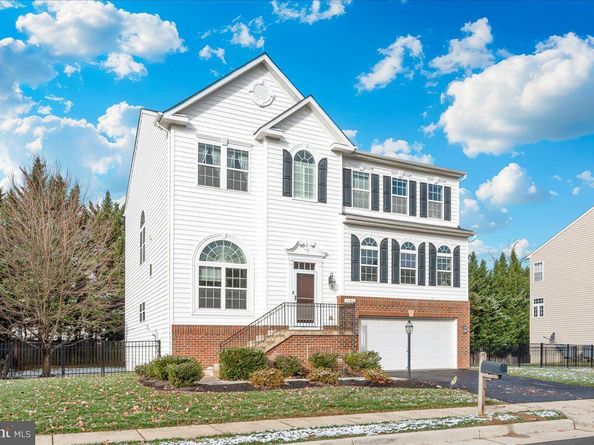 1686 Winterwood Court, Herndon VA 20170