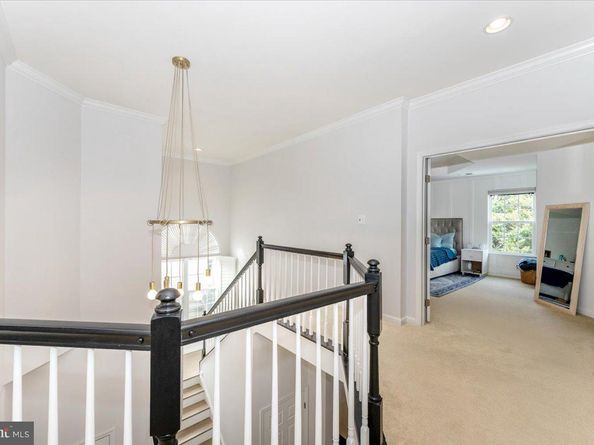 1686 Winterwood Court, Herndon VA 20170