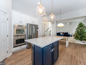 1686 Winterwood Court, Herndon VA 20170