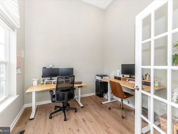 1686 Winterwood Court, Herndon VA 20170