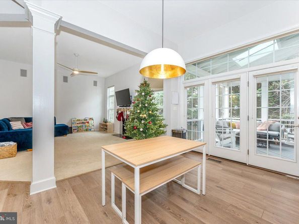 1686 Winterwood Court, Herndon VA 20170