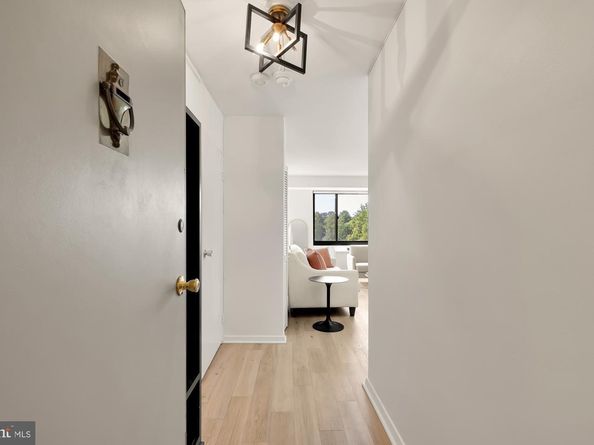 5410 Connecticut Avenue NW 910, Washington DC 20015