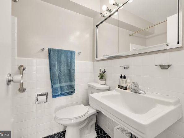 5410 Connecticut Avenue NW 910, Washington DC 20015