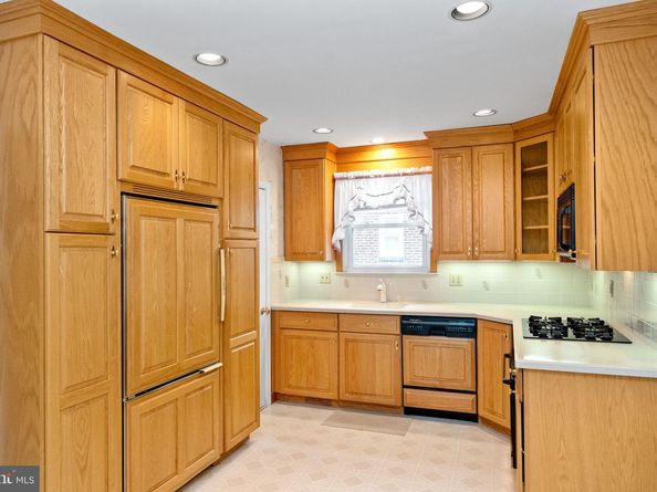 411 Buse Street, Ridley Park PA 19078