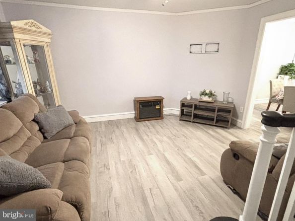 137 W Spencer Avenue, Philadelphia PA 19120