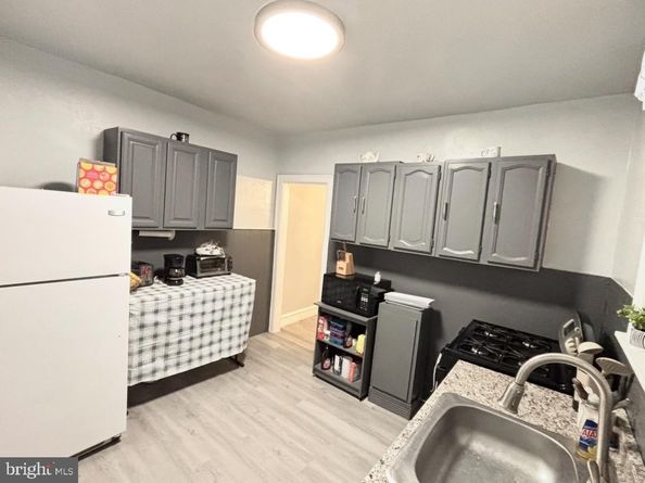 137 W Spencer Avenue, Philadelphia PA 19120