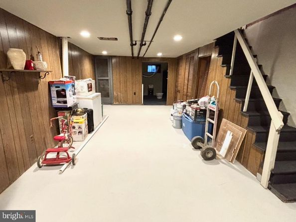 137 W Spencer Avenue, Philadelphia PA 19120