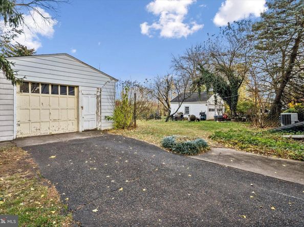 7823 Flourtown Avenue, Wyndmoor PA 19038