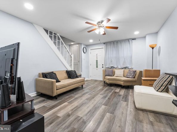 540 Snowden Road, Upper Darby PA 19082