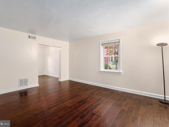 2123 Suitland Terrace SE B, Washington DC 20020