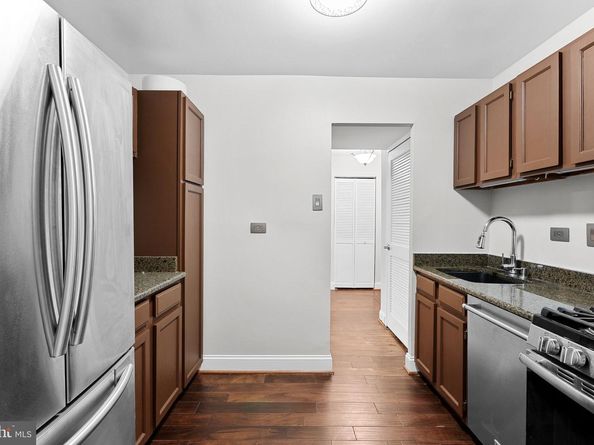 5340 Holmes Run Parkway 107, Alexandria VA 22304