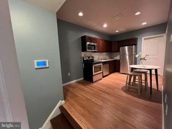 2334 N Carlisle Street