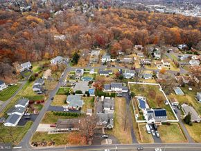 827 Hulmeville Road, Langhorne PA 19047