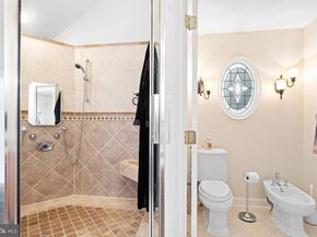 827 Hulmeville Road, Langhorne PA 19047