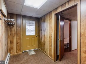 705 Falcon Drive, Glenside PA 19038