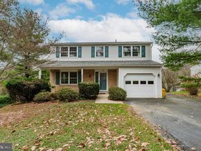 705 Falcon Drive, Glenside PA 19038