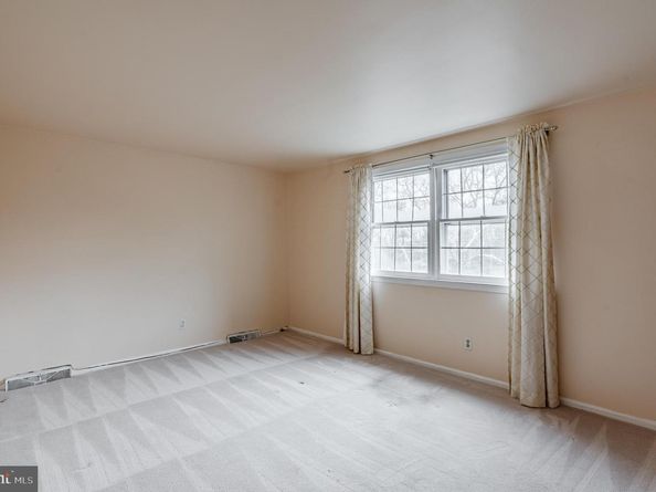 705 Falcon Drive, Glenside PA 19038