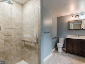 705 Falcon Drive, Glenside PA 19038