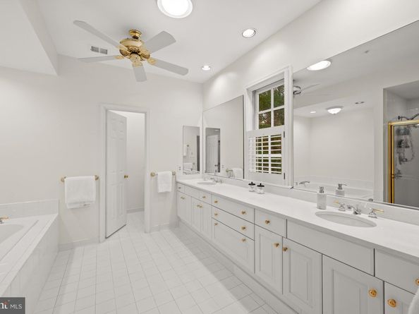 7711 Hidden Meadow Terrace, Potomac MD 20854