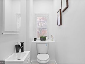 5725 Hunter Street, Philadelphia PA 19131