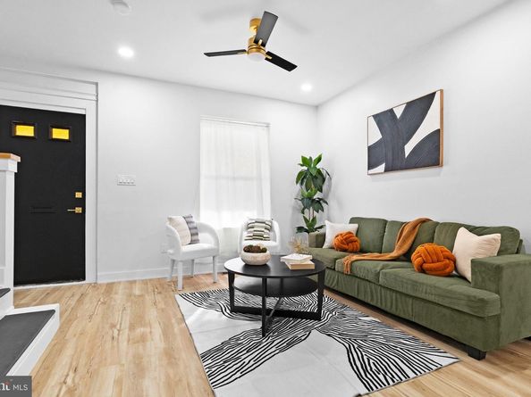 5725 Hunter Street, Philadelphia PA 19131