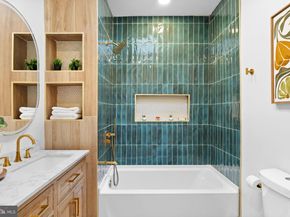 5725 Hunter Street, Philadelphia PA 19131