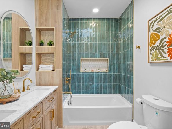 5725 Hunter Street, Philadelphia PA 19131