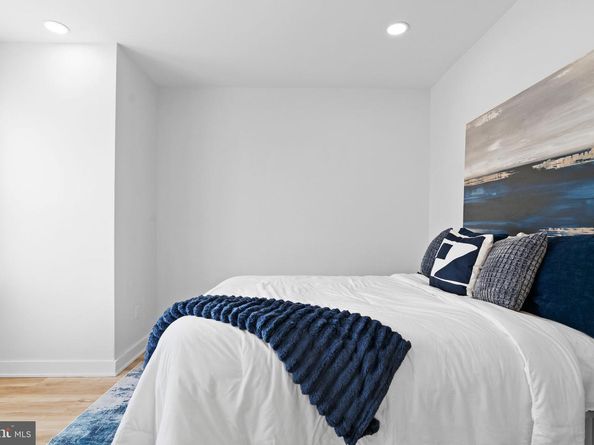 5725 Hunter Street, Philadelphia PA 19131