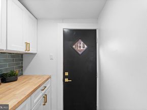 5725 Hunter Street, Philadelphia PA 19131