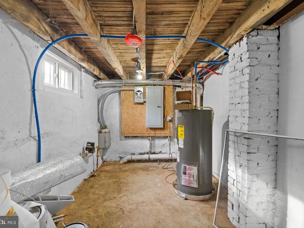 5725 Hunter Street, Philadelphia PA 19131