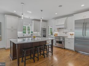 3651 N Harrison Street N, Arlington VA 22207