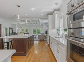 3651 N Harrison Street N, Arlington VA 22207