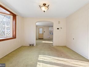 544 Fairway Terrace, Philadelphia PA 19128